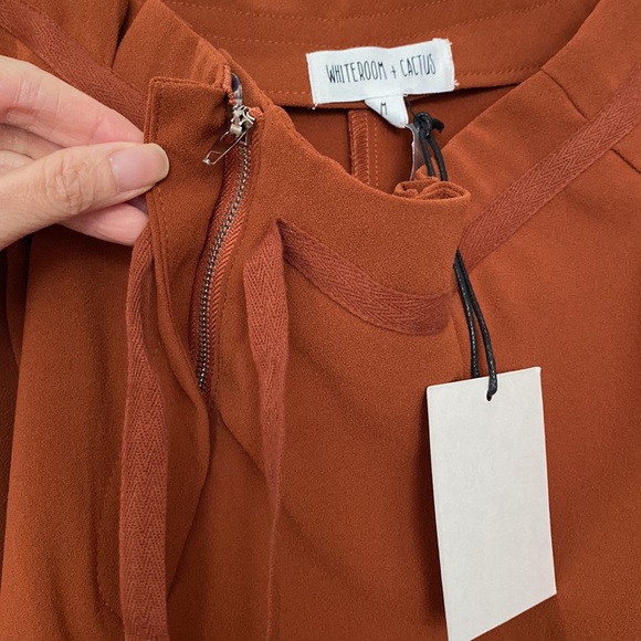 Vici dolls Danica Pocketed Wide Leg Pants - Camel NWT - Picture 6 of 6